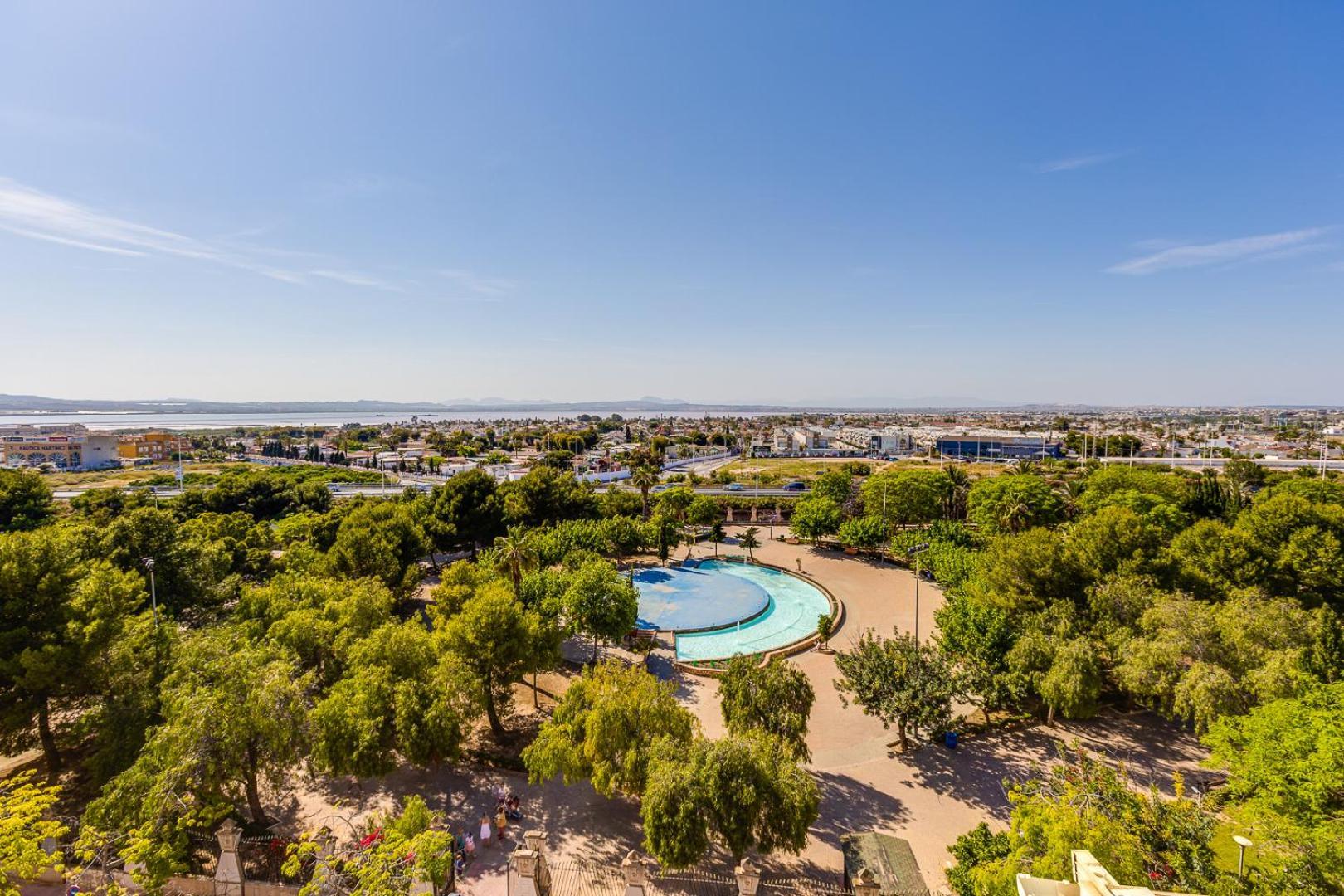 Parque De Las Naciones Torrevieja Exterior foto